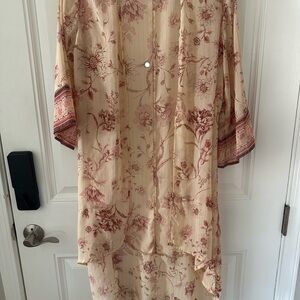 Maurices Blush and Cream Floral Kimono